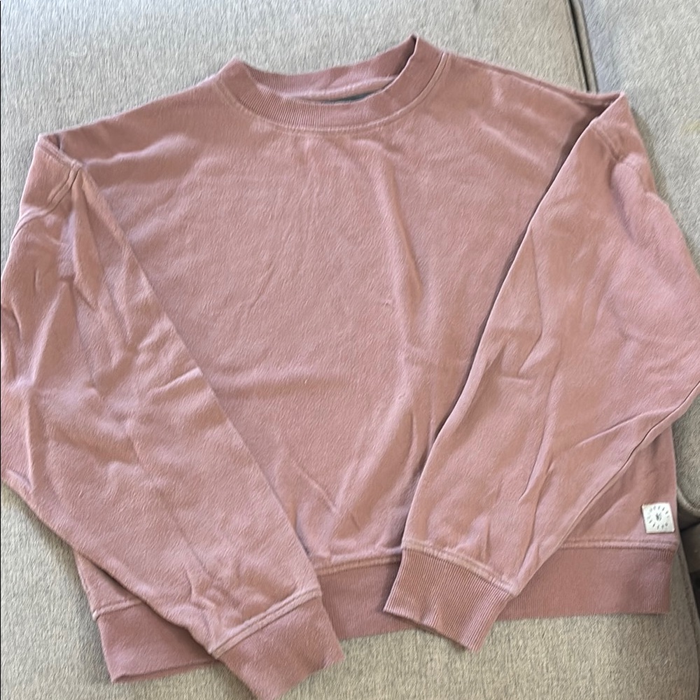 Linksoul Pink Crewneck Sweater with Plush Texture and Cropped Length